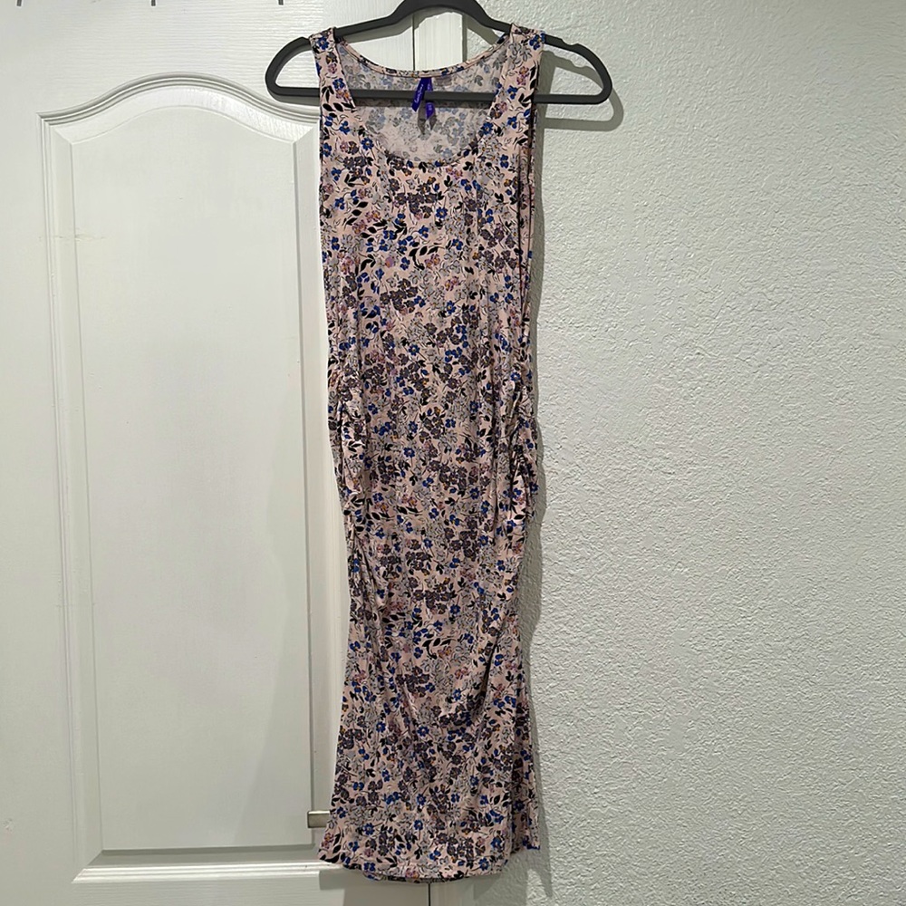 Seraphim’s size 4 maternity dress